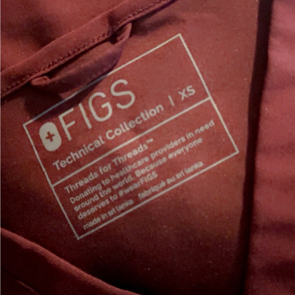 Women’s Figs jogger set